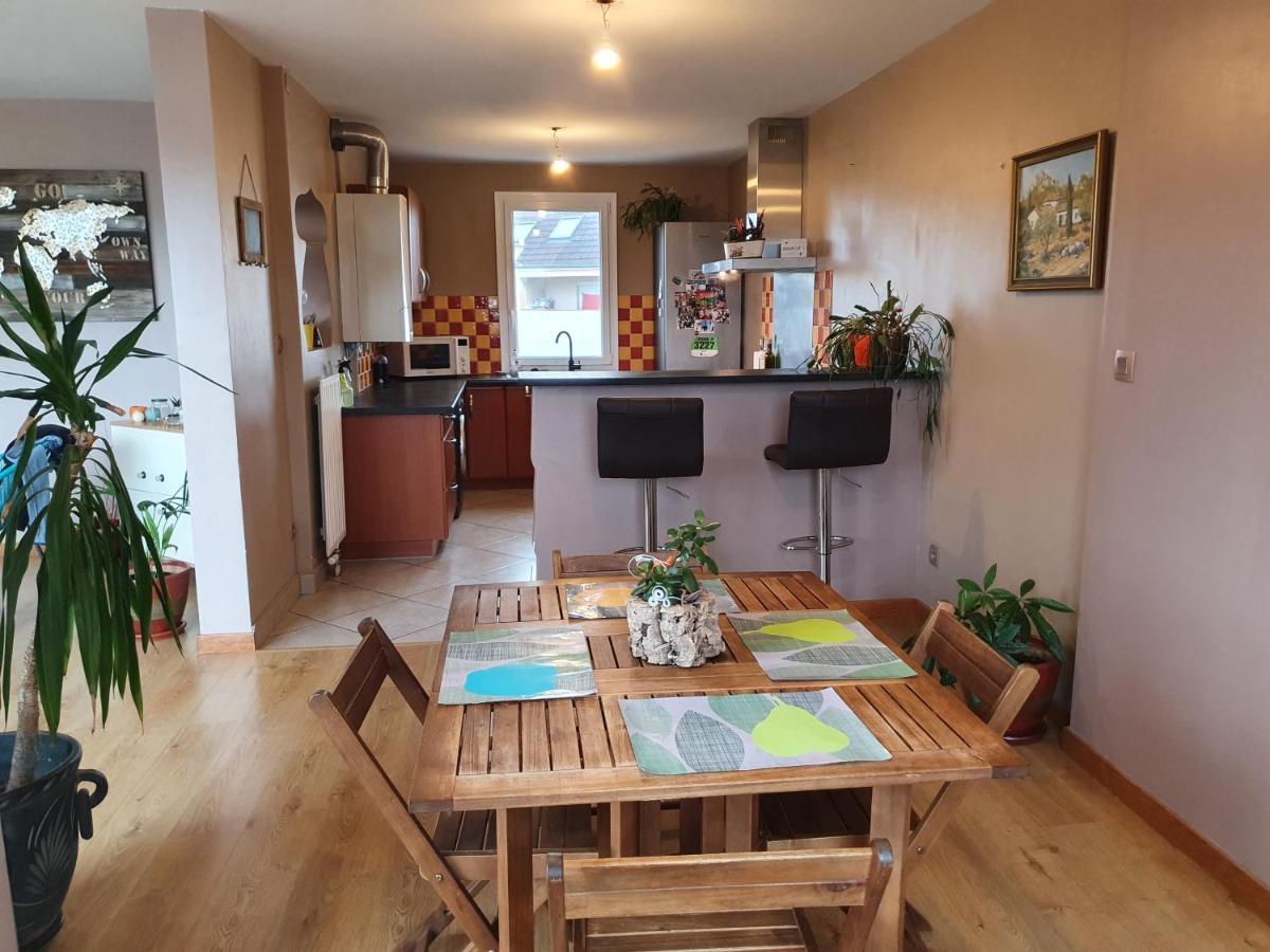 Loft Tres Calme Parking Et Balcon Apartamento Dijon Exterior foto